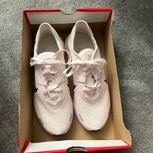 Pink Women’s Nike Reposto NKE72 Size 11